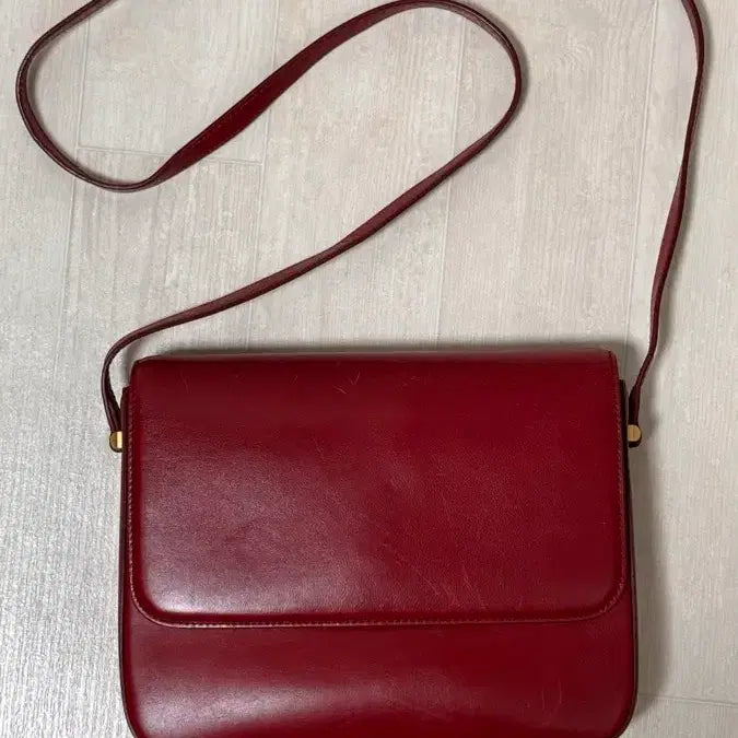 [SOLD OUT] ETHOS 에토스 레드 플립백 가방