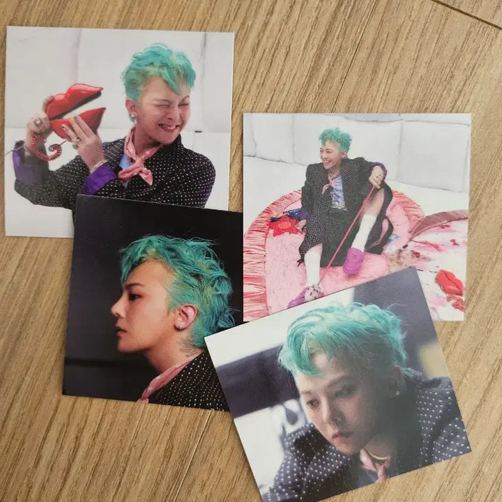 [BUNJANG] G-Dragon Weverse Shop NFC Mini Album Red Version / 지디 지드래곤 위버맨쉬 nfc 미니앨범 레드 (포토는 그린 구성)