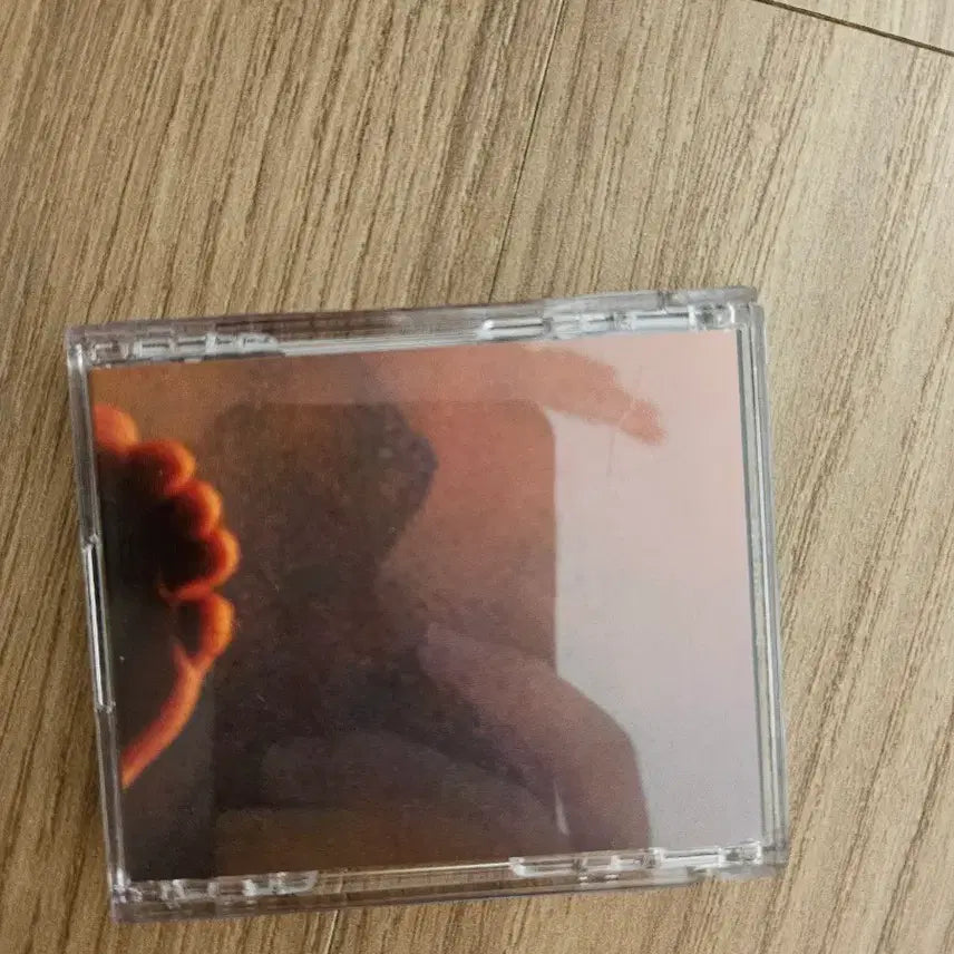 [BUNJANG] G-Dragon Weverse Shop NFC Mini Album Red Version / 지디 지드래곤 위버맨쉬 nfc 미니앨범 레드 (포토는 그린 구성)