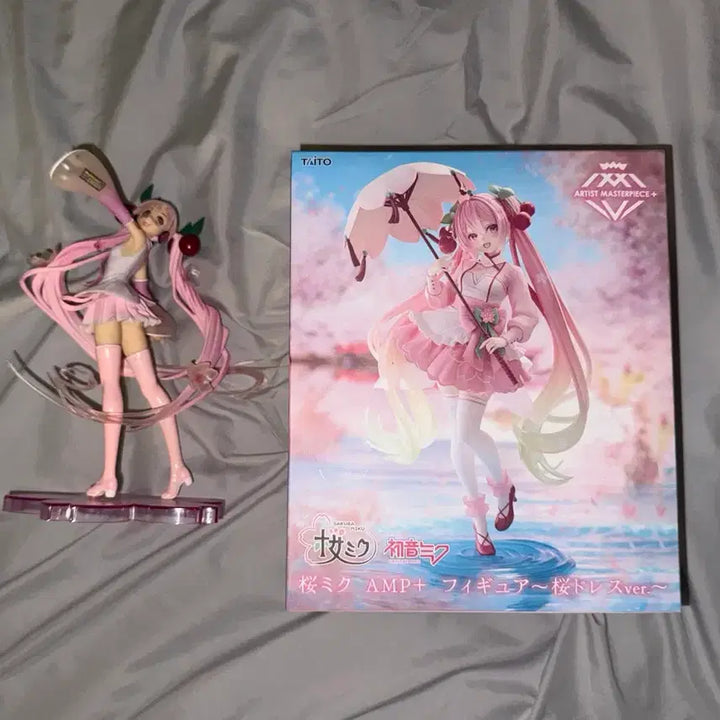 [BUNJANG] Hatsune Miku Sakura Figure Set / 하츠네 미쿠 사쿠라 피규어 세트