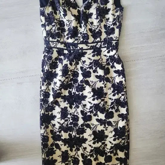 [BUNJANG] Tory Burch Velvet Floral Dress / 토리버치 0사이즈 44사이즈 벨벳 원피스