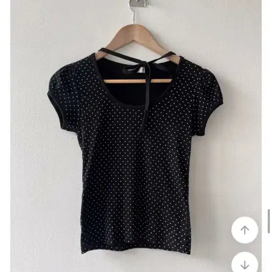 [BUNJANG] Dot Ribbon Short Sleeve Top / 도트 리본 반팔티