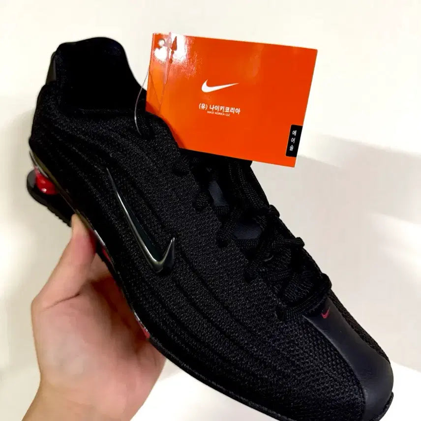 [BUNJANG] Nike Shox Z Sneakers / (255,260)(새상품)나이키 스니커즈 샥스 z 블랙 유니버시티 레드