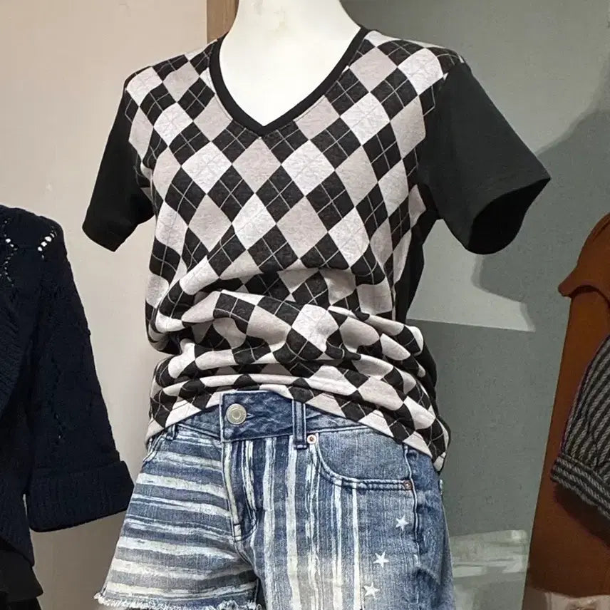 [BUNJANG] Argyle Check Short Sleeve T-Shirt / 아가일 체크 반팔 티셔츠