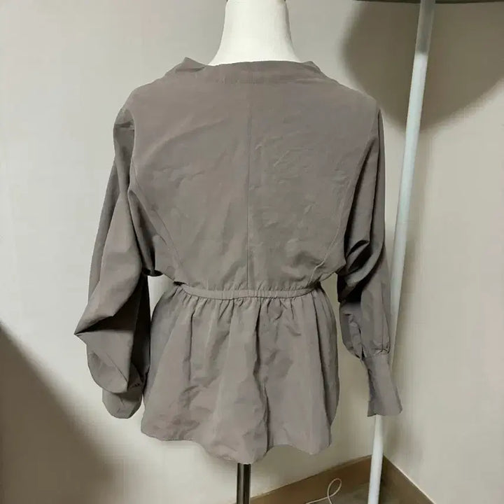 [BUNJANG] Brown Shirred Tie Blouse / 브라운 셔링 끈 블라우스