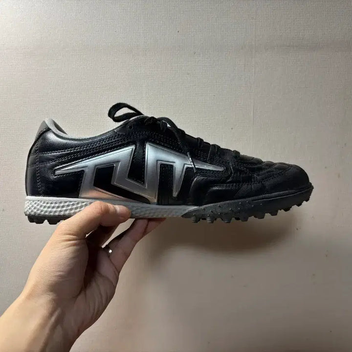 [SOLD OUT] [270] TLSS 택티션 라이트 프로 TF 풋살화