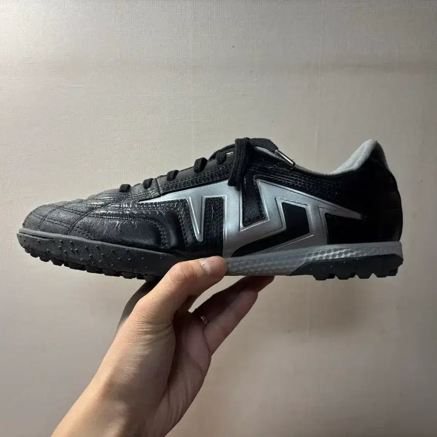 [SOLD OUT] [270] TLSS 택티션 라이트 프로 TF 풋살화