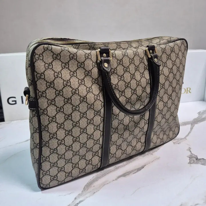 [BUNJANG] Gucci GG Supreme Briefcase Tote Bag / (정품) 구찌 GG 수프림 브리프케이스 남자 서류가방 토트백