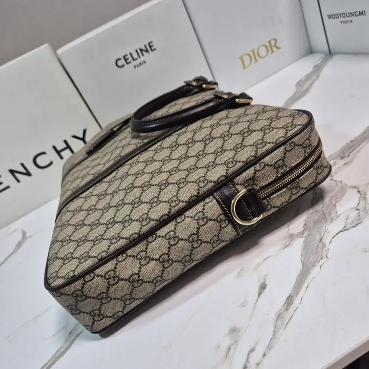 [BUNJANG] Gucci GG Supreme Briefcase Tote Bag / (정품) 구찌 GG 수프림 브리프케이스 남자 서류가방 토트백