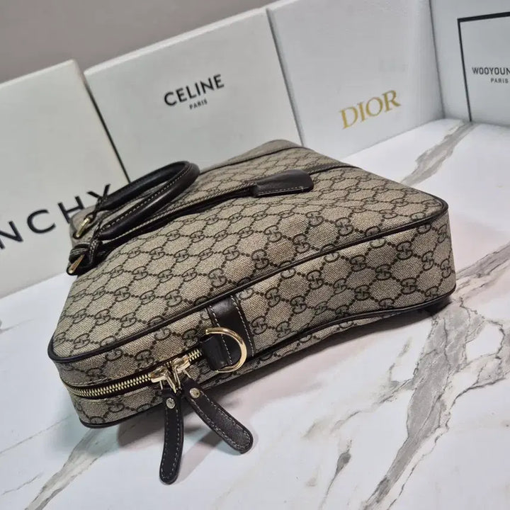 [BUNJANG] Gucci GG Supreme Briefcase Tote Bag / (정품) 구찌 GG 수프림 브리프케이스 남자 서류가방 토트백