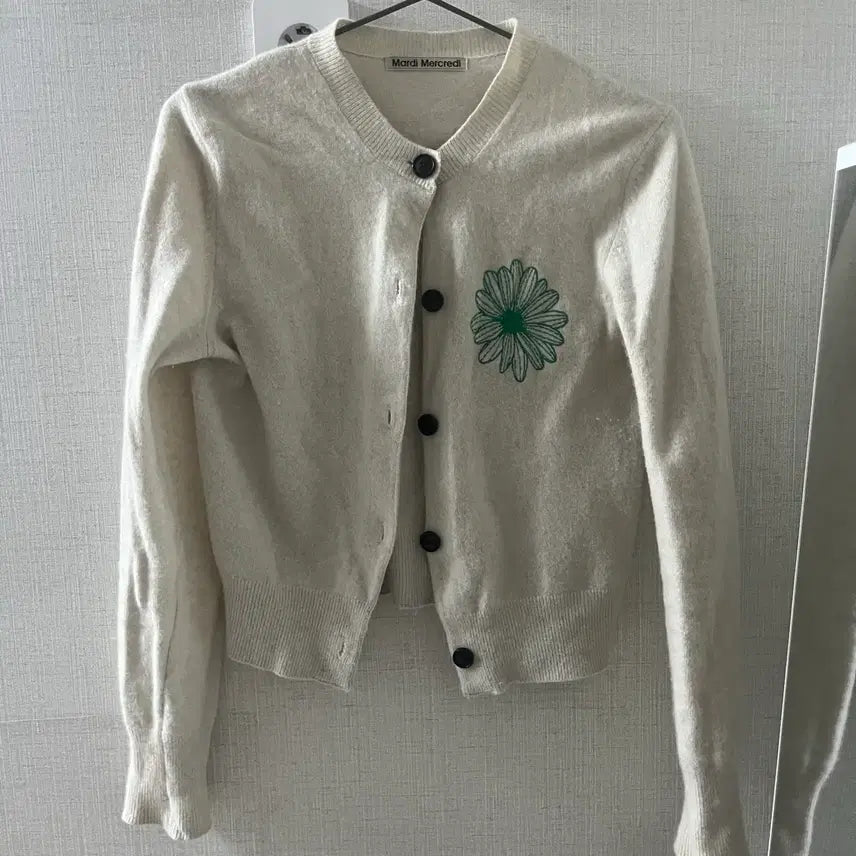 [BUNJANG] Mardi Mercredi Cardigan / 마르디메크르디 가디건