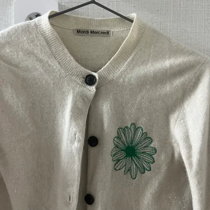 [BUNJANG] Mardi Mercredi Cardigan / 마르디메크르디 가디건