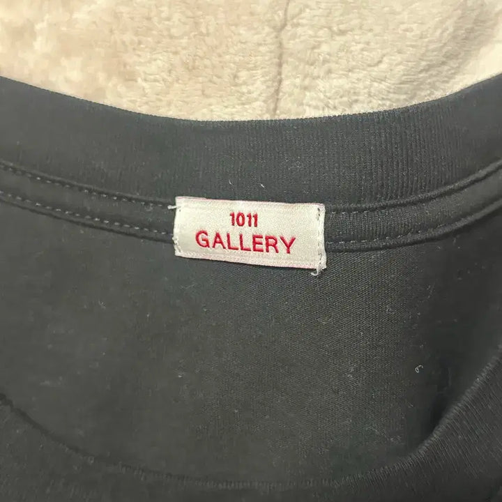 [BUNJANG] 1011 Gallery Black Short-Sleeve T-Shirt / 1011갤러리 검정색 반팔 티셔츠
