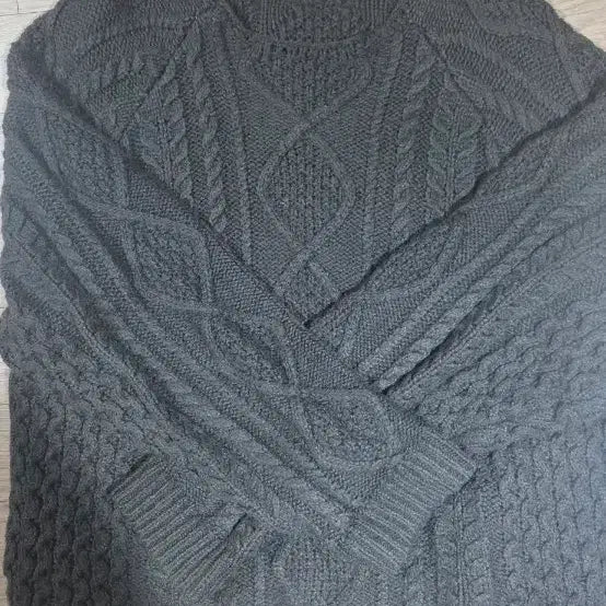 [BUNJANG] Fear of God Essentials Cable Knit Sweater Off Black / [M] 피오갓 에센셜 케이블 니트 오프블랙