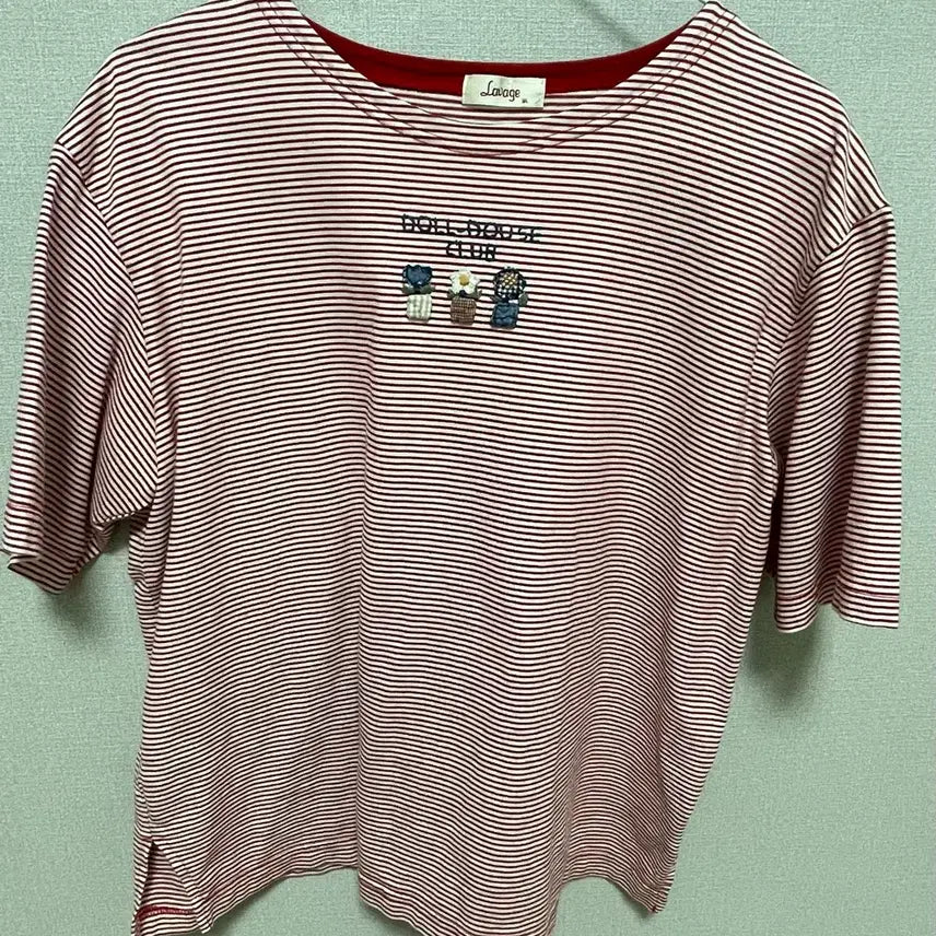 [BUNJANG] Floral Embroidery Short Sleeve T-Shirt / 꽃자수 반팔
