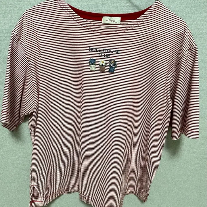 [BUNJANG] Floral Embroidery Short Sleeve T-Shirt / 꽃자수 반팔