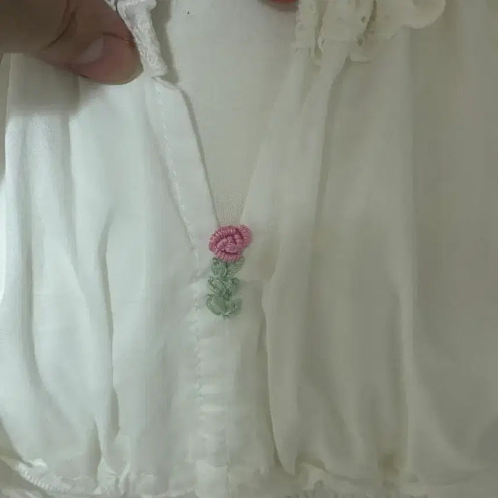 [BUNJANG] White Shirred Blouse &amp; Skirt Set / 화이트 셔링 블라우스 &amp; 스커트 세트