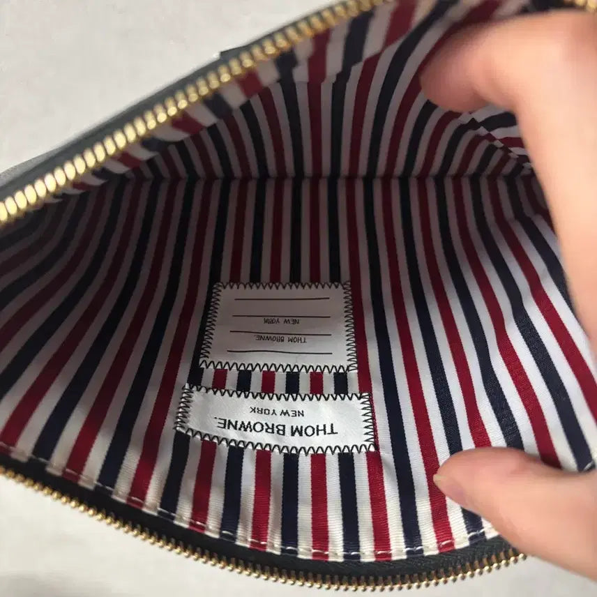 [BUNJANG] Thom Browne Small Clutch Bag / 톰브라운 클러치백 스몰
