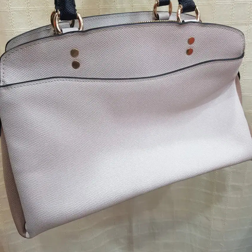 [BUNJANG] Coach Beige Black Tote Shoulder Bag / 코치 베이지 블랙 숄더백 토트백
