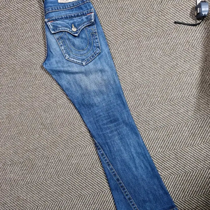 [BUNJANG] True Religion Joey Bootcut Denim Jeans / 트루릴리젼 부츠컷 데님 청바지 28~29