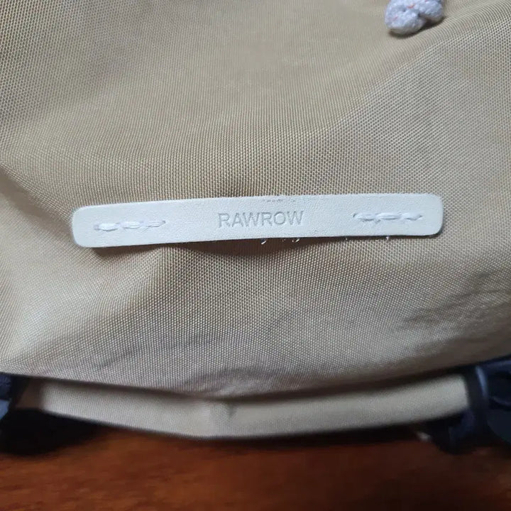 [SOLD OUT] 로우로우 스트링 백팩 750 베이지