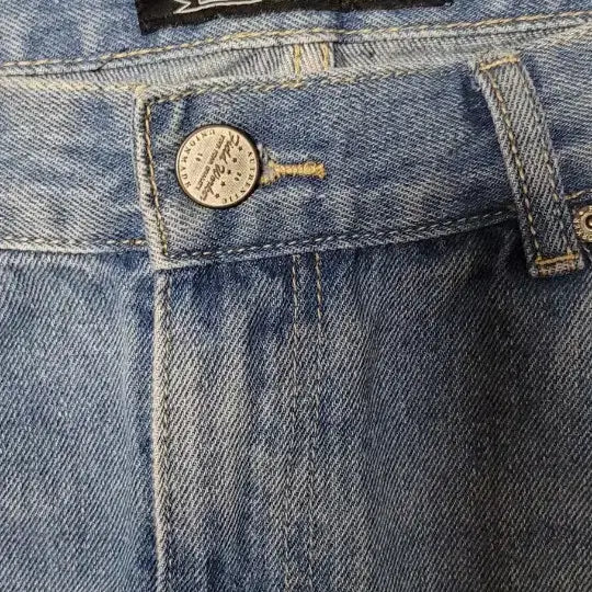 [BUNJANG] Field Walker Blue Washed Denim Wide Pants / 필드워커 블루 워싱 데님 와이드 팬츠