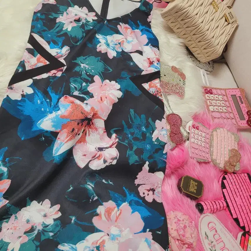[BUNJANG] Floral Sleeveless Midi Dress / 플라워 패턴 민소매 원피스