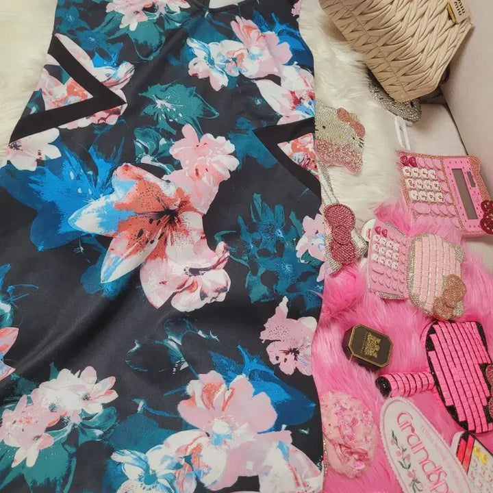 [BUNJANG] Floral Sleeveless Midi Dress / 플라워 패턴 민소매 원피스