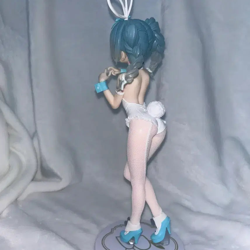 [SOLD OUT] 루루도 미쿠 바니걸 화이트 피규어 하츠네미쿠