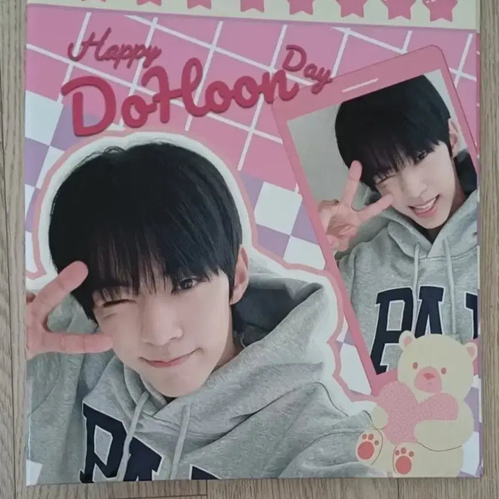 [BUNJANG] TWS Dohoon Birthday Cafe A4 3-Ring Binder / 입덕용굿즈 투어스 도훈 생일카페 A4 3공 바인더 (속지 포함 )