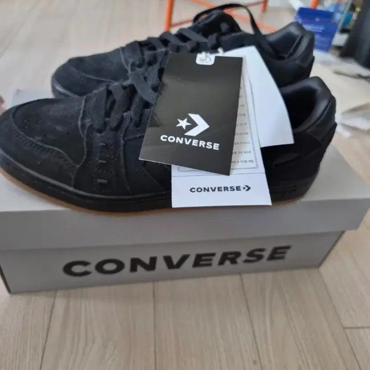 [BUNJANG] Converse Black 240 Sneakers / (새상품)컨버스 블랙 240