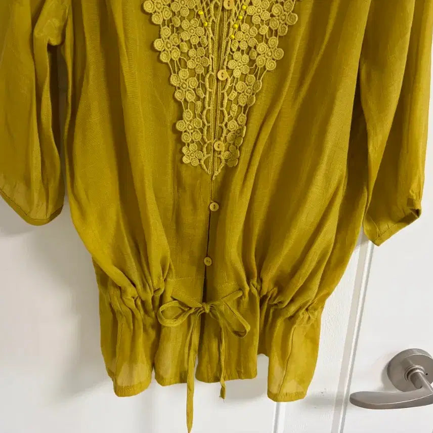 [BUNJANG] Vintage Mustard Floral Lace Blouse / (일본 수입 빈티지)블라우스 티셔츠 머스타드 꽃 레이스 레이온 M-L