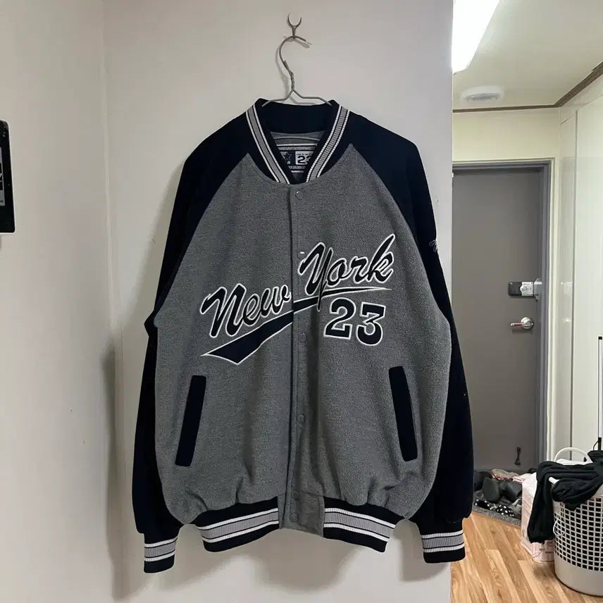 [BUNJANG] Starter New York Baseball Stadium Jacket Gray / 스타터 뉴욕 베이스볼 스타디움 자켓 회색