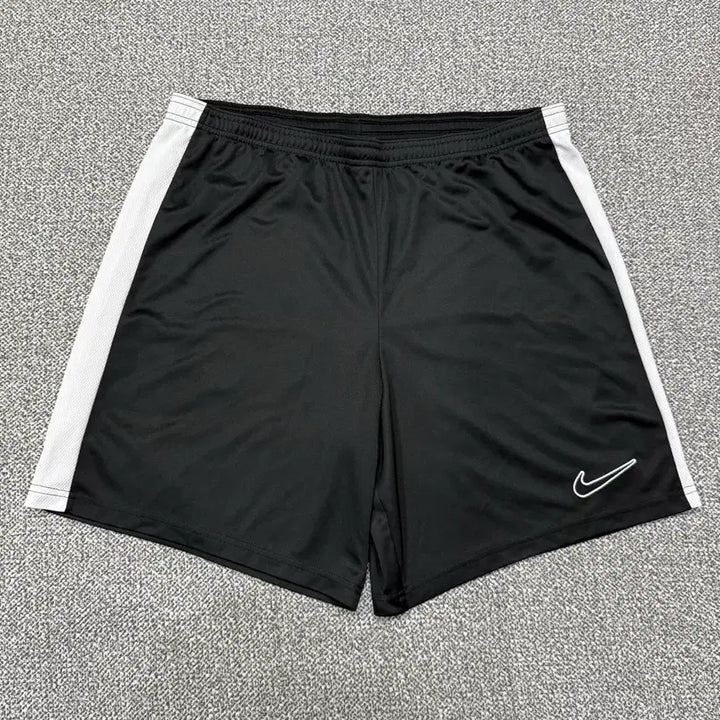 [BUNJANG] Nike Dri-FIT Academy Soccer Short Pants / L 나이키 드라이핏 아카데미 사커 숏 팬츠 반바지