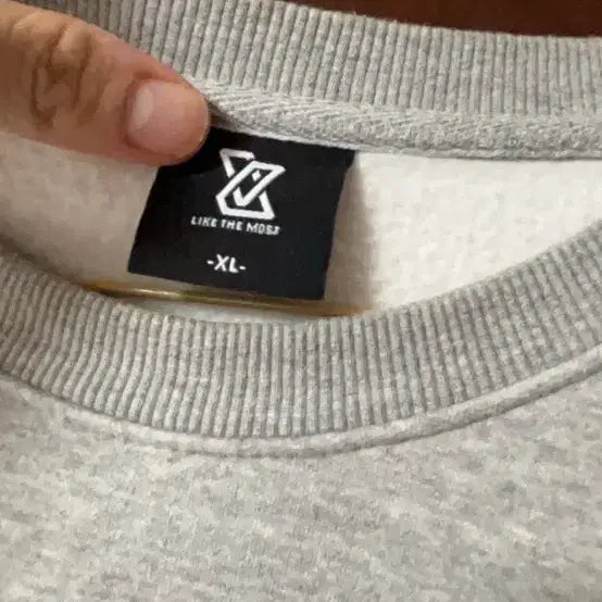 [BUNJANG] Likethemost Sweatshirt XL / 라이크더모스트 맨투맨