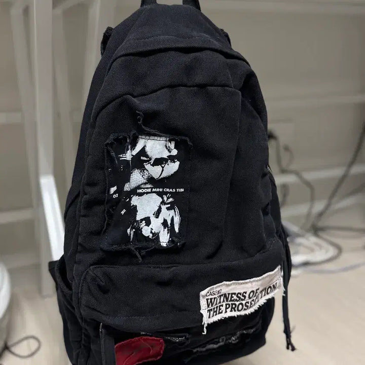[BUNJANG] OS Sunday Off Club Vintage Patch Backpack / [OS] 선데이오프클럽 빈티지 패치 백팩