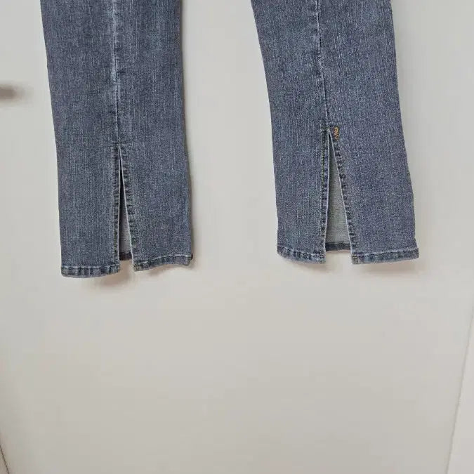 [BUNJANG] S,M 781 Slit Bootcut Denim Jeans / S,M 781 뒷슬릿 스판 부츠컷 데님