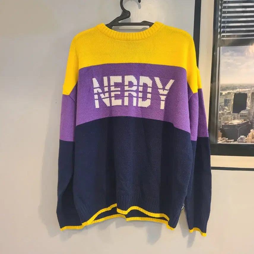 [BUNJANG] Nerdy Sweater / 널디 스웨터