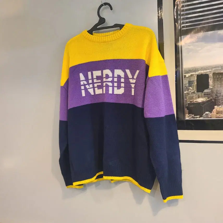 [BUNJANG] Nerdy Sweater / 널디 스웨터