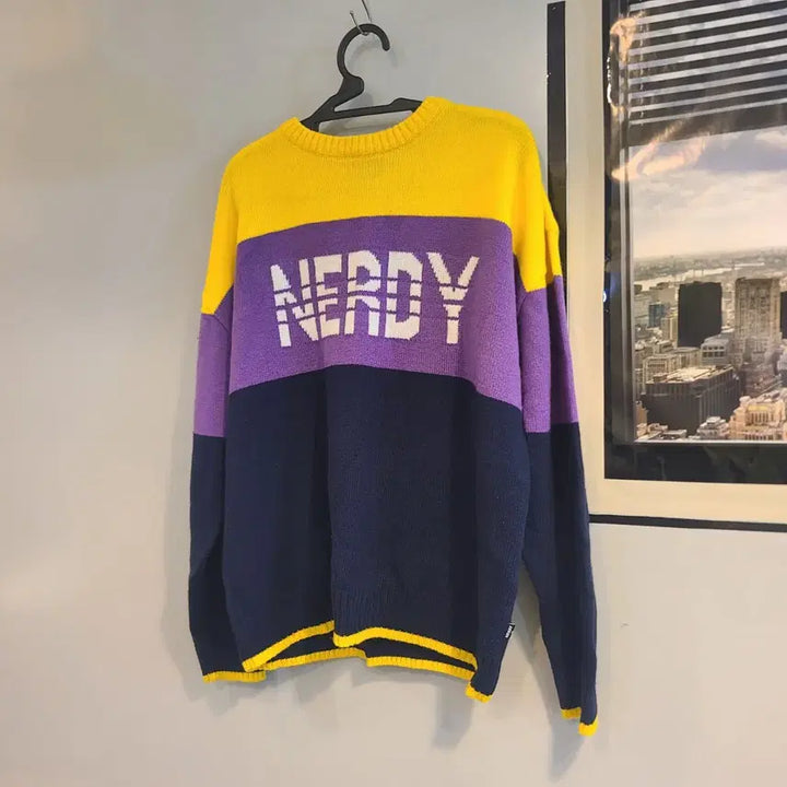 [BUNJANG] Nerdy Sweater / 널디 스웨터