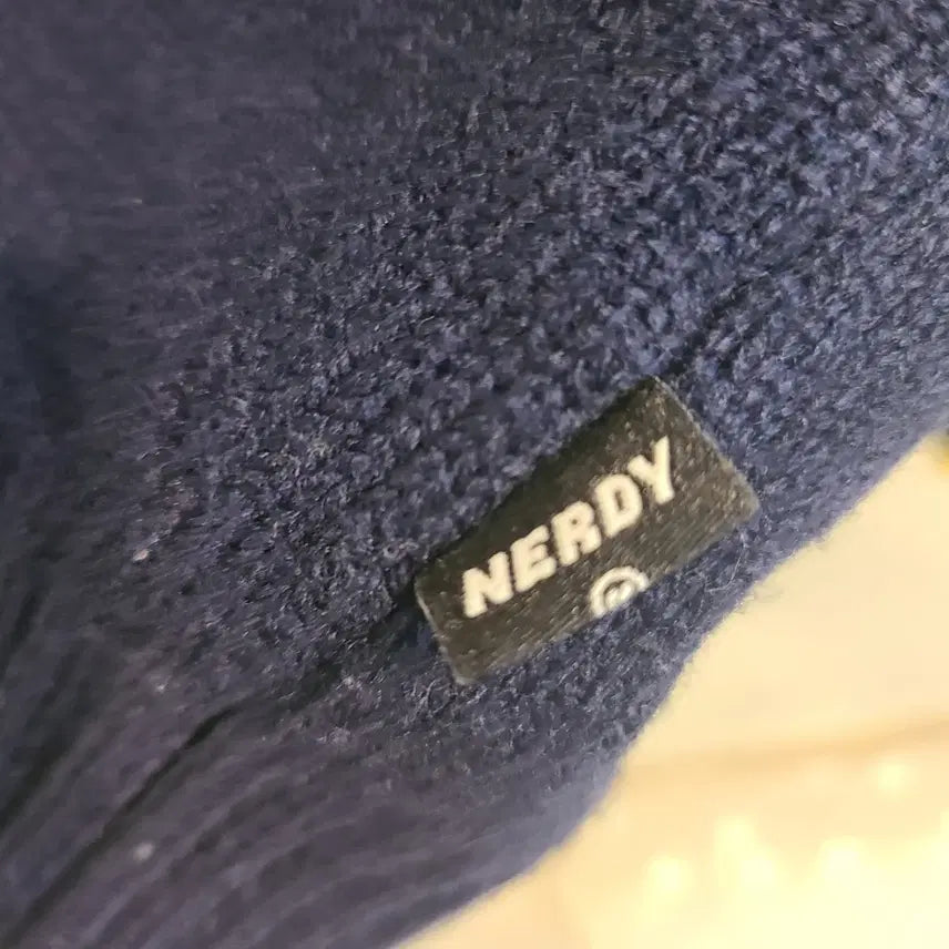 [BUNJANG] Nerdy Sweater / 널디 스웨터