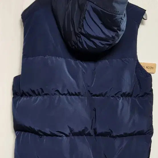 [BUNJANG] Beanpole Sports Unisex Navy Toggle Goose Down Vest / 빈폴스포츠 Unisex 네이비 토글 구스 다운 베스트 (BO9X38D04