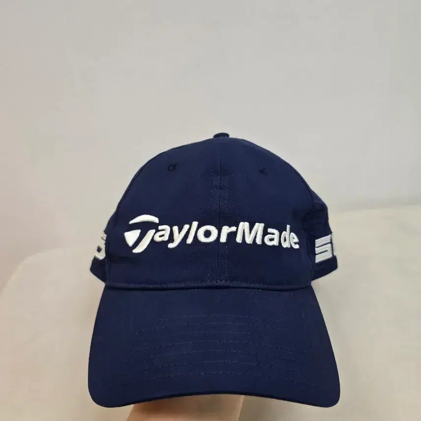 [SOLD OUT] 테일러메이드 기능성 캡모자