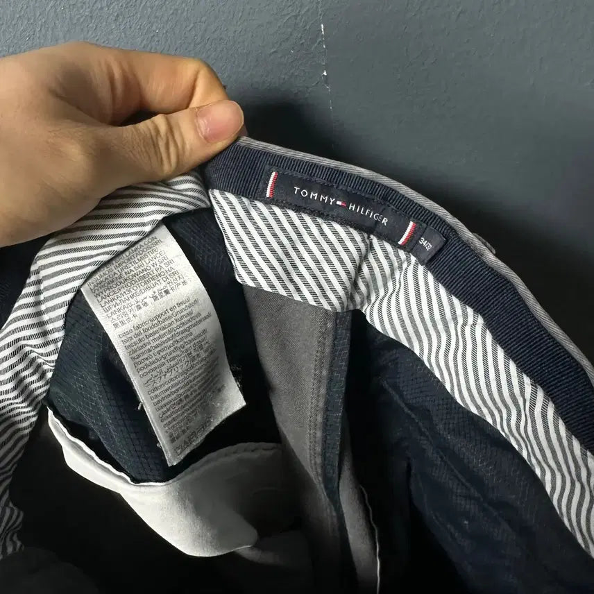 [BUNJANG] Tommy Hilfiger Charcoal Gray Slim Chino Pants / 34 타미힐피거 차콜그레이 슬림 치노팬츠 면바지