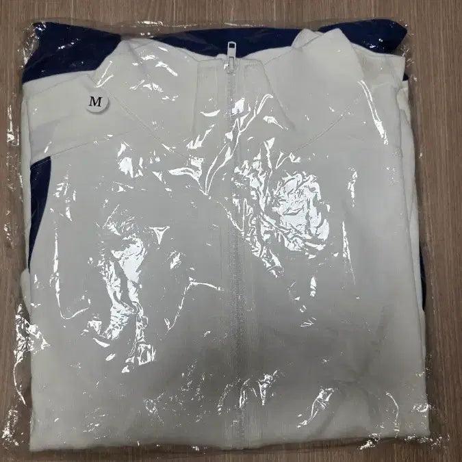 [BUNJANG] QWER Popup Jersey Set M (Unsealed) / qwer 팝업중독 져지상하의세트 미개봉
