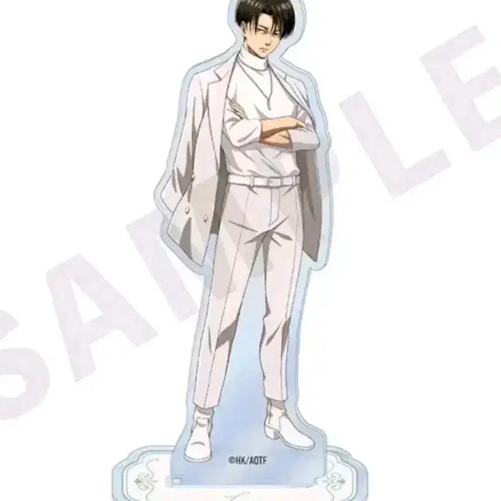 [BUNJANG] Attack on Titan Levi Acrylic Stand White Coordination / 진격의 거인 리바이 아크릴 스탠드 화이트 코디