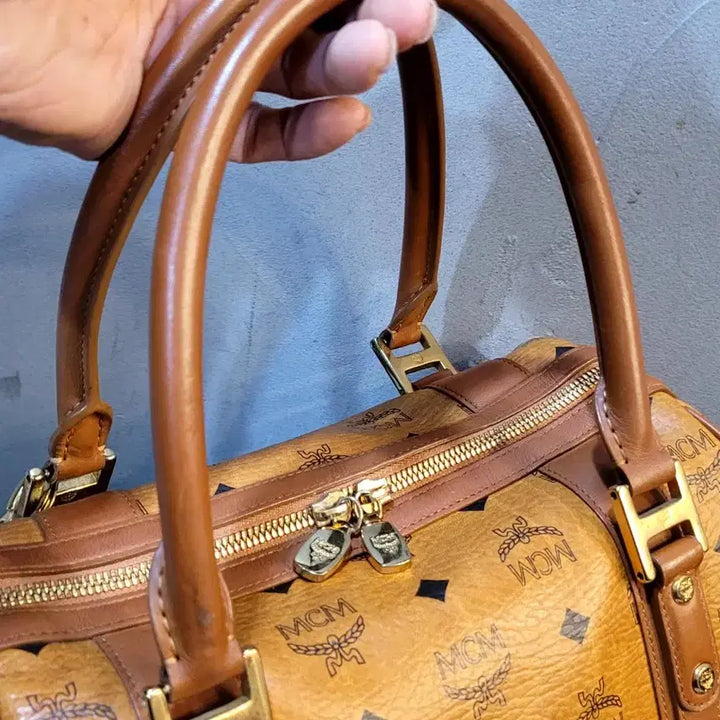 [BUNJANG] MCM Visetos Cognac Boston Tote Bag / 정품 MCM 비세토스 꼬냑 보스턴 토트백