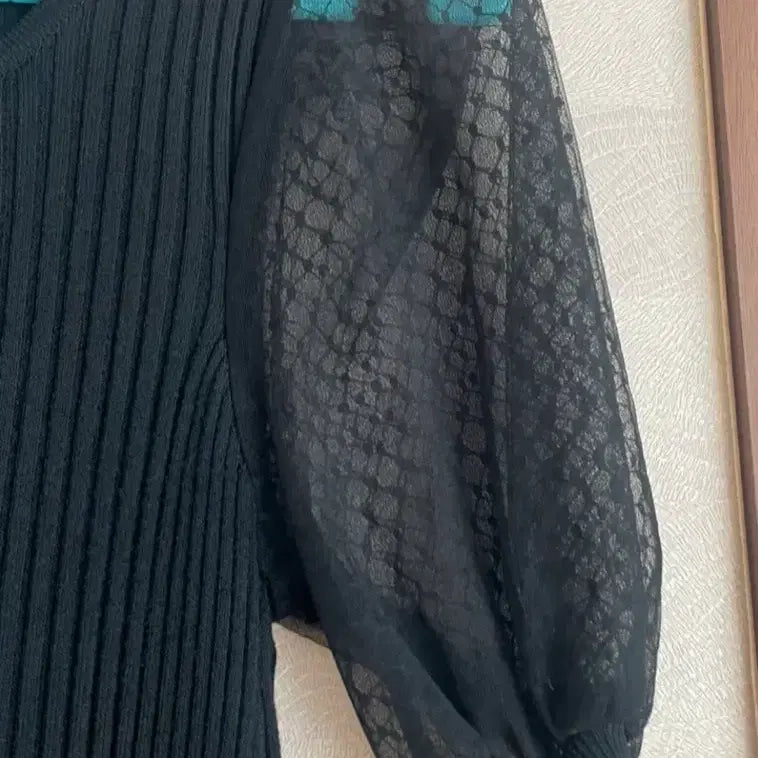 [BUNJANG] Black See-Through Puff Short Sleeve Knit T-Shirt S / 블랙 시스루 퍼프 니트 반팔티 S