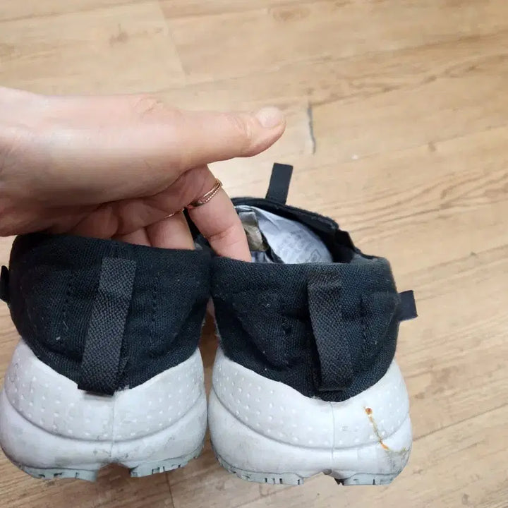 [BUNJANG] Under Armour Running Shoes / 언더아머운동화