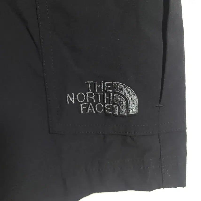 [BUNJANG] The North Face Black Functional Cargo Shorts / (34) 노스페이스 블랙 기능성 카고 반바지 등산복 운동복